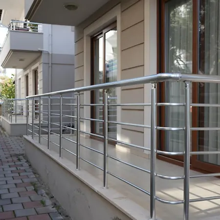 Ege Apartament *